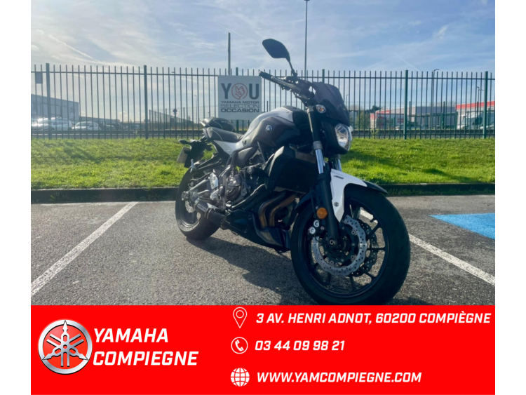 YAMAHA MT-07