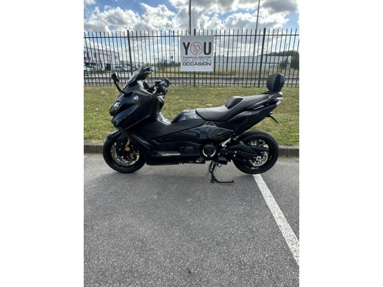 YAMAHA XP T-MAX 560 TECH MAX
