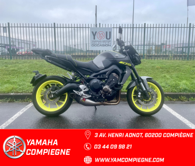 YAMAHA MT-09
